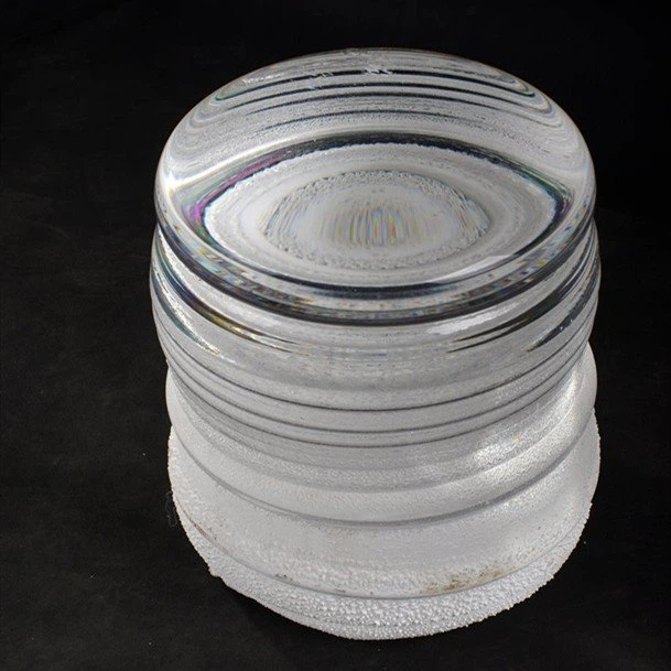 Plameň priehľadný kremenný ingot